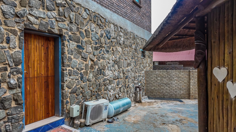 3 Bedroom Property for Sale in Olifantsnek North West